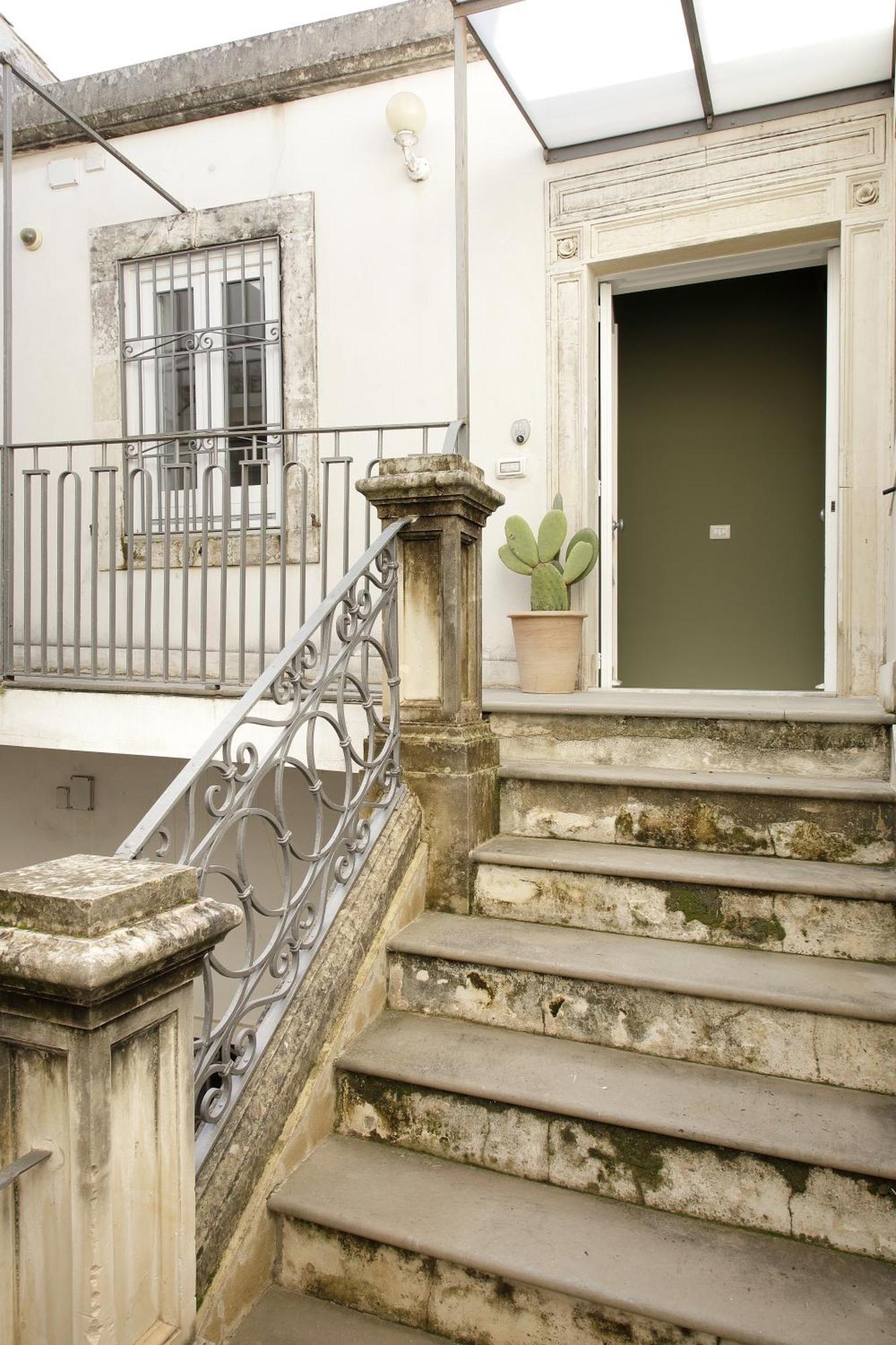 L'arco Di San Giuseppe Apartment *
